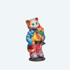 Кот с букетом